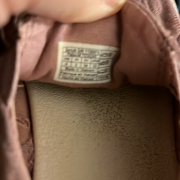 Kids size 4 pink Sanuk slip on shoe. Gently worn. - Picture 3 of 3